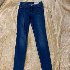 Skinny blue jeans